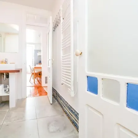 Spacious 3br In Praca Da Figueira-central Location Апартаменты