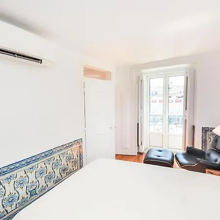 Spacious 3br In Praca Da Figueira-central Location Lisbona